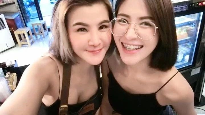 必朝圣！泰國“C罩杯”咖啡店又添新成員 , 網(wǎng)友：改成CUP E 才對(duì)吧！