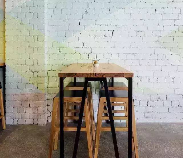 好好設(shè)計(jì)一下店面，也是吸引顧客的手段