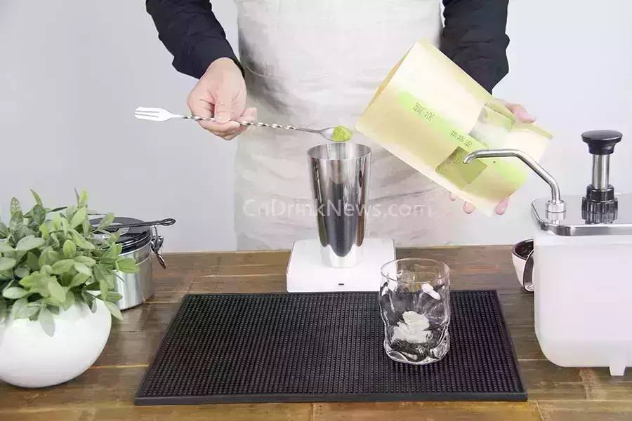 手把手教你做“血米奶茶”（飲品圖解系列）