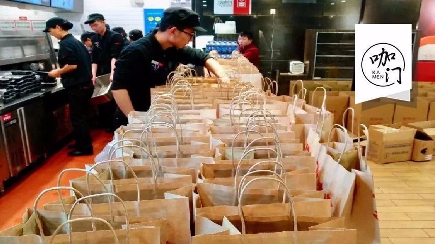 外賣滿“減”也能盈利？原來是這么操作的