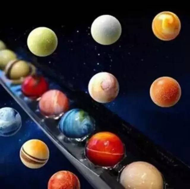 超現(xiàn)實主義，日本星球巧克力