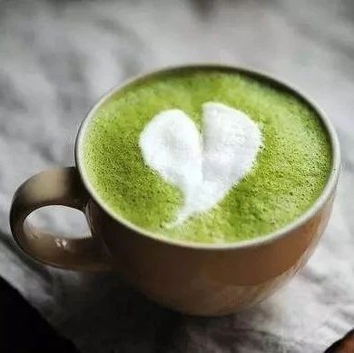 誤會大了！抹茶拿鐵、紅茶拿鐵、南瓜拿鐵、紅絲絨拿鐵都不含一滴咖啡！