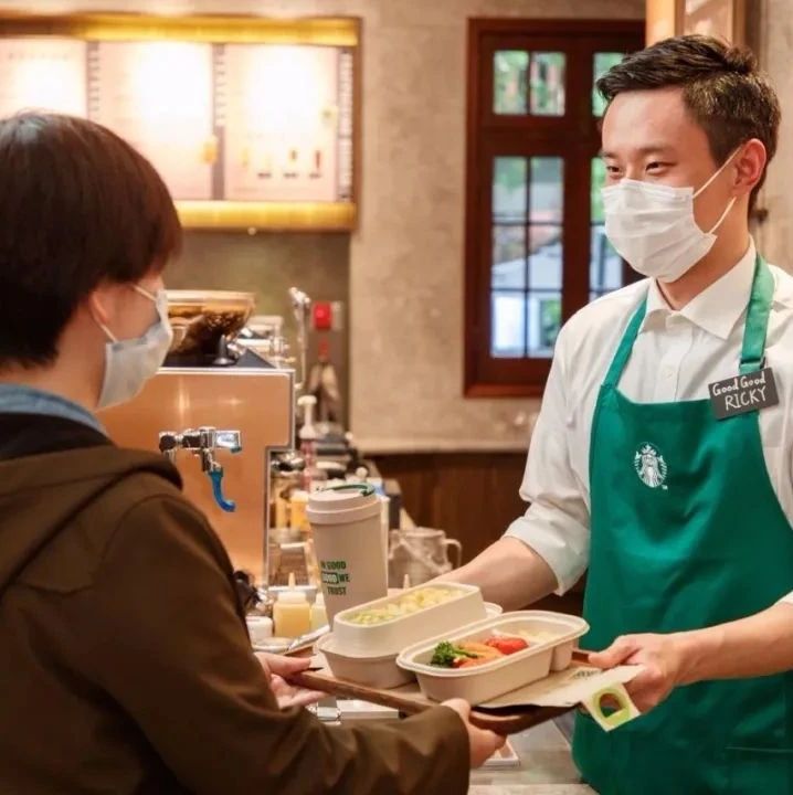 .萬單被送到健身房， 后流行“跑步機(jī)上喝奶茶” | 晨報