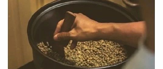 在家用陶鍋"炒"咖啡豆，一教就會(huì)！