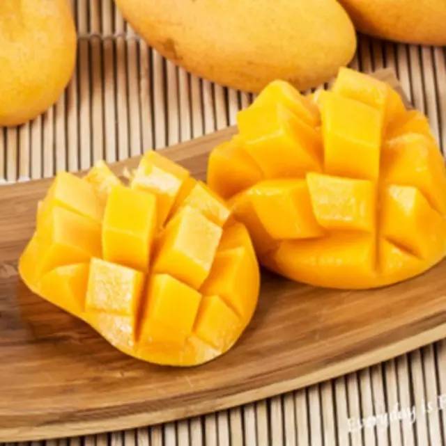 牛到不行的水果制作法，芒果杯也要靠邊站！