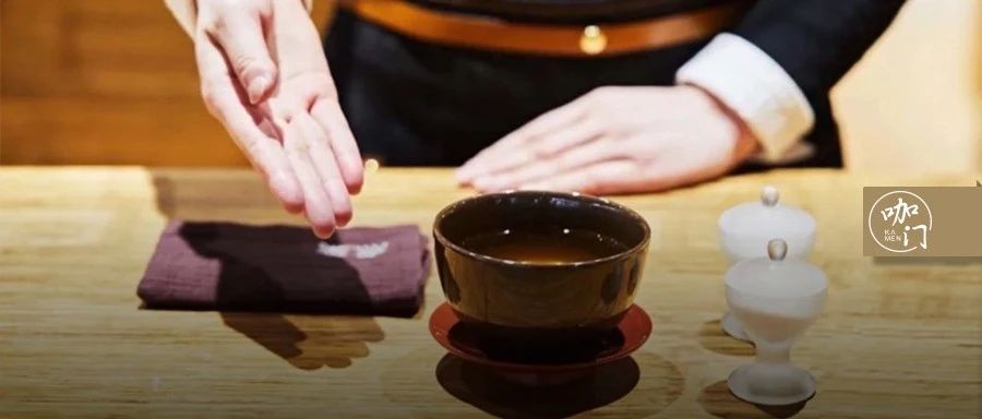 北京現(xiàn)茶飲店“新模型”：唐宋古法制茶，人均客單元！