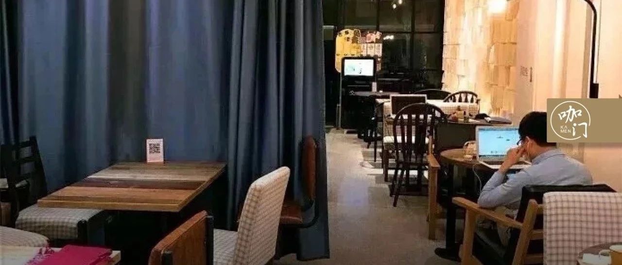 老顧客勸我把店開下去，半年后多賠了萬：不賺錢還要堅持嗎？