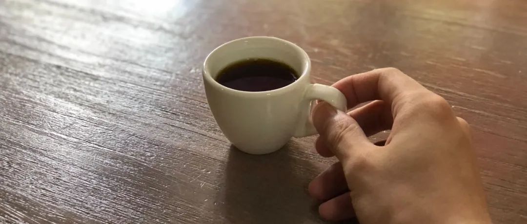 咖啡師養(yǎng)成記 ｜ 你還能喝出這咖啡是日曬處理還是水洗處理的？