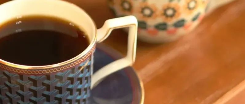 深烘咖啡豆明明這么苦，為什么還有人會(huì)喜歡？