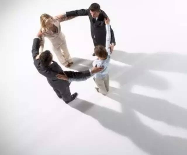 好領(lǐng)導(dǎo)的 個(gè)境界：授人以魚(yú)、漁、娛、愚、欲、遇、譽(yù)