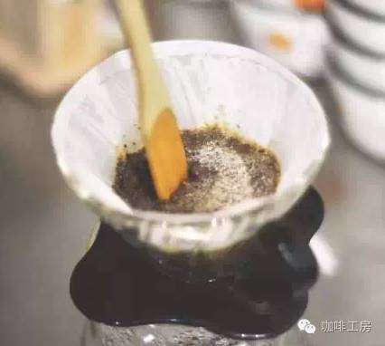 【技術(shù)貼】美式手沖里攪拌對(duì)手沖咖啡萃取的影響