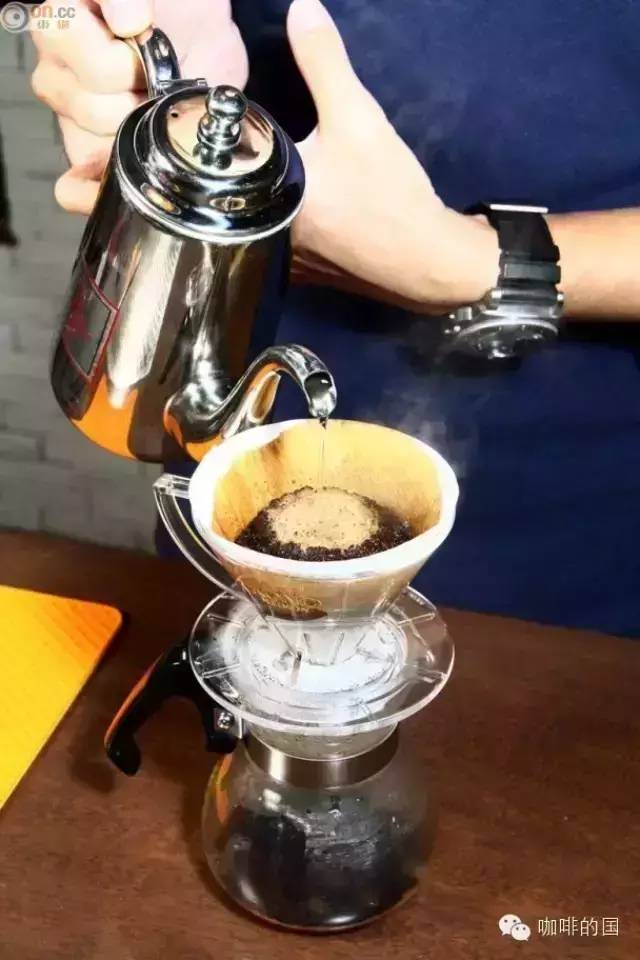 手沖為何突然走紅？丨說說手沖咖啡市場發(fā)展現狀及走勢分析