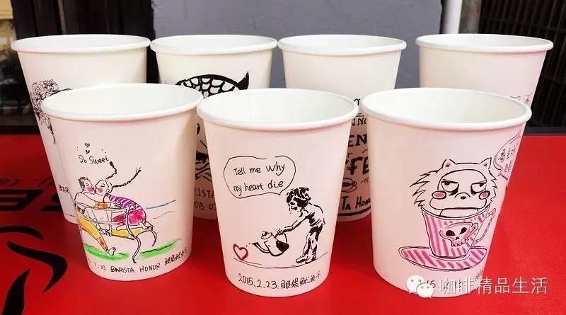 廈門超有創(chuàng)意咖啡杯手繪圖火爆整個朋友圈，喝完咖啡你舍得丟掉嗎？