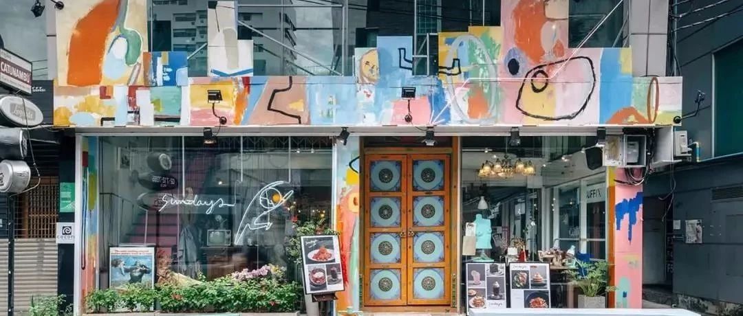 常人hold不住的混搭風(fēng)，這家咖啡店做到了