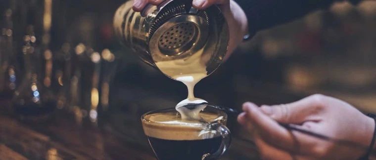 配方：愛(ài)爾蘭咖啡，度過(guò)冬日的絕佳伴侶