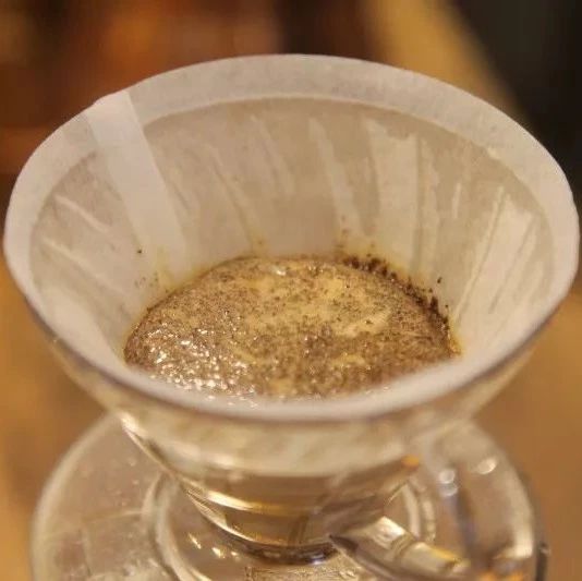 影響手沖咖啡悶蒸的因素|為什么別人都是D，而你只有A？