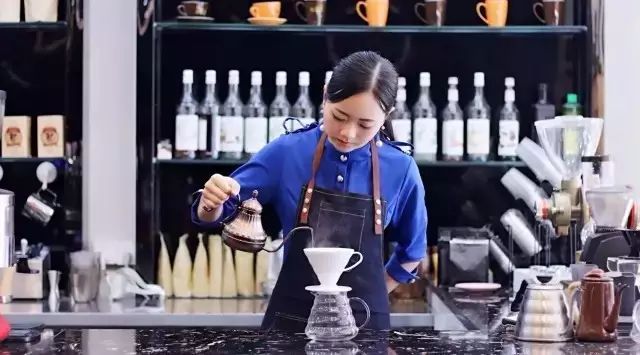 如何成為全能的咖啡師？| 重慶培訓指南