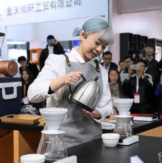 用兩種水沖手沖咖啡 ？！| 淺談李思瑩 年中國總決賽沖煮方案