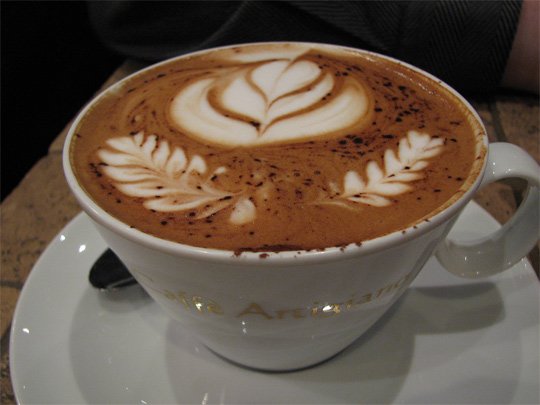 漂亮的圖案：拿鐵咖啡(Latte)藝術
