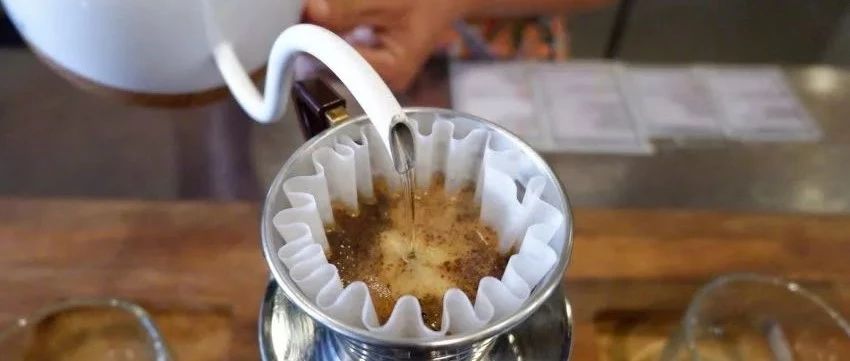 手沖咖啡的歷史 | 在精品咖啡浪潮中復(fù)興的手沖藝術(shù)
