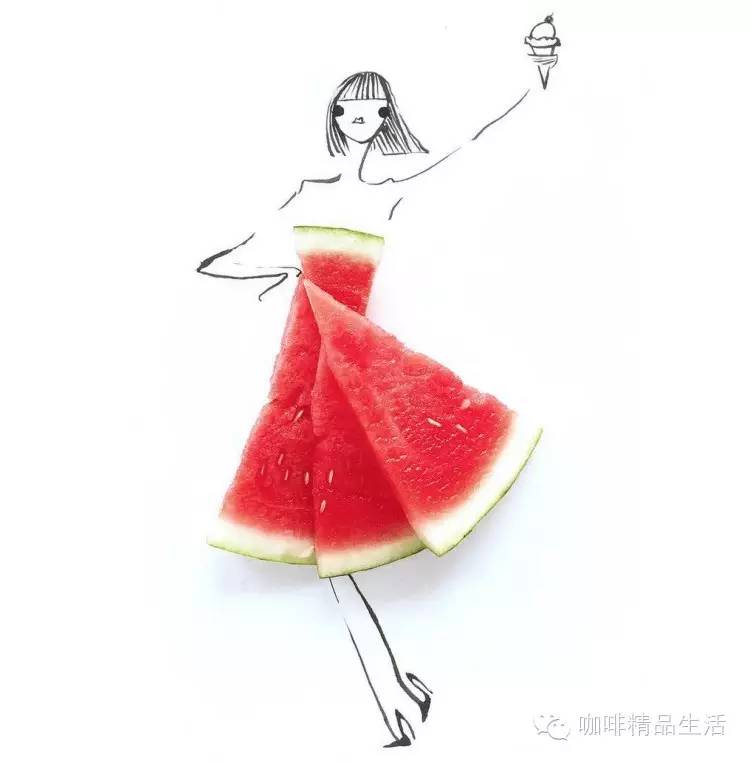 她用蔬菜水果做“衣服”，網(wǎng)友看完大呼過(guò)癮！