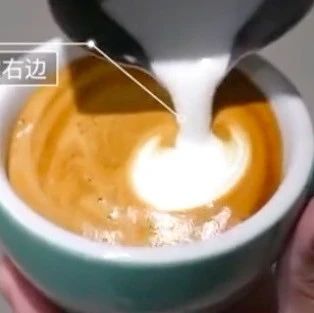 心形拉花細(xì)節(jié)視頻詳解 | 今天你的拉花翻車(chē)了嗎？！本女神真的酸了…