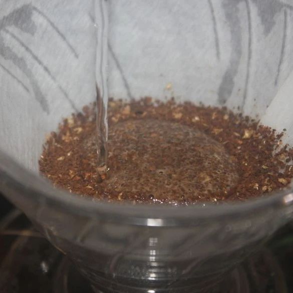 咖啡干貨 | 悶蒸注水的多寡對(duì)咖啡風(fēng)味的影響