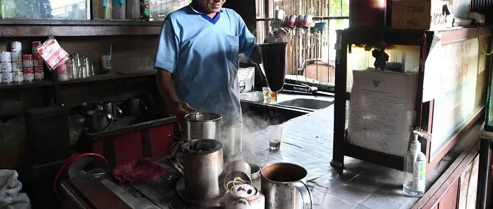 在精品咖啡盛行的年代，誰(shuí)還愿意去品嘗一杯最傳統(tǒng)的咖啡？