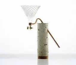 世界上只有兩家店