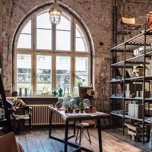 柏林最有態(tài)度的小店之一「HALLESCHES HAUS」