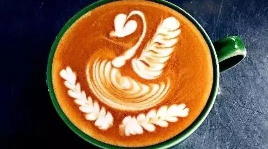 會(huì)拉花就很了不起？對(duì)！