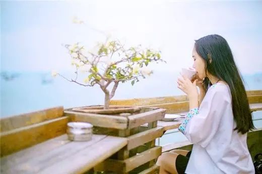 你最后愛上的都是肯花時間陪你聊天的人