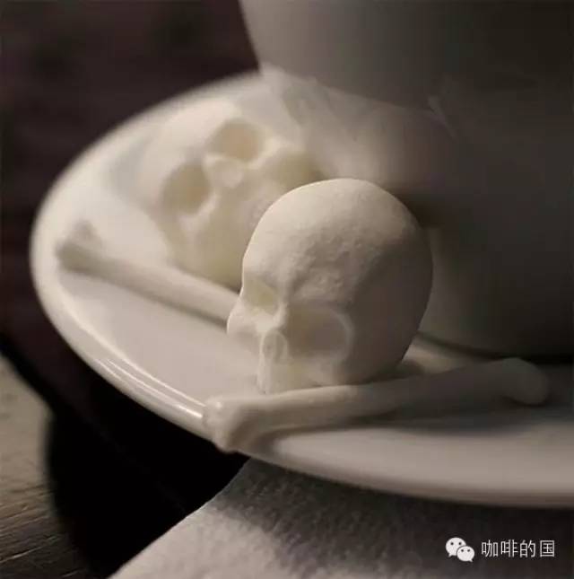 星巴克、Costa咖啡被指含糖量高 一杯咖啡= 茶匙糖