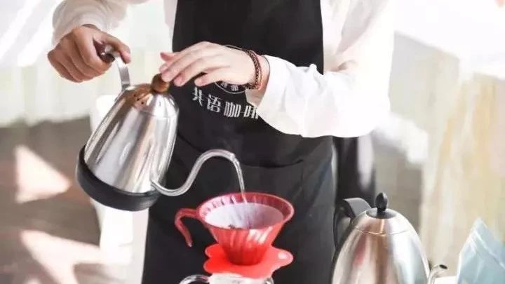 昆明選手招募 | 籍籍無(wú)名？不，這里期待你來(lái)添一筆濃墨重彩