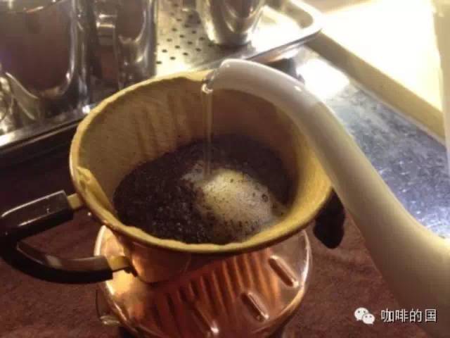 意式濃縮咖啡與單品咖啡的區(qū)別是什么？