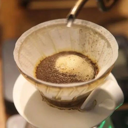 沖煮法 | 常見的幾種手沖手法