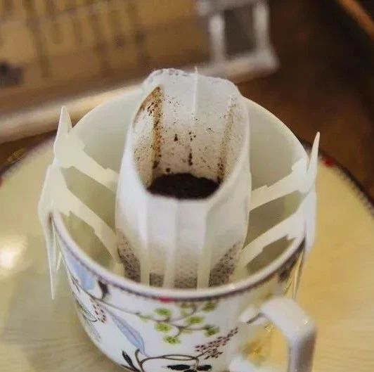 掛耳咖啡 | 分鐘一杯咖啡是怎么發(fā)明出來的？