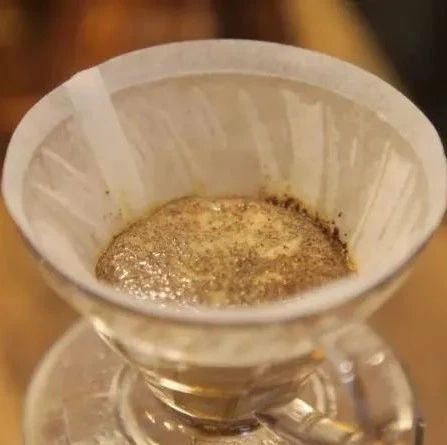 咖啡知識(shí) | 手沖悶蒸時(shí)沒(méi)“漢堡”，你找到原因了嗎？