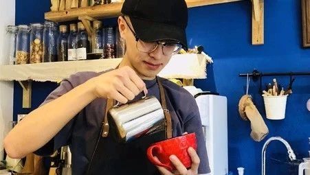 東北沈陽賽場評委&選手風(fēng)采丨我單方面宣布咖啡師天團(tuán)C位出道