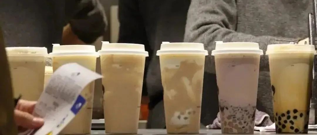 喜茶、茶百道、蜜雪們“搶生源”…… 猜猜誰(shuí)是大贏家？