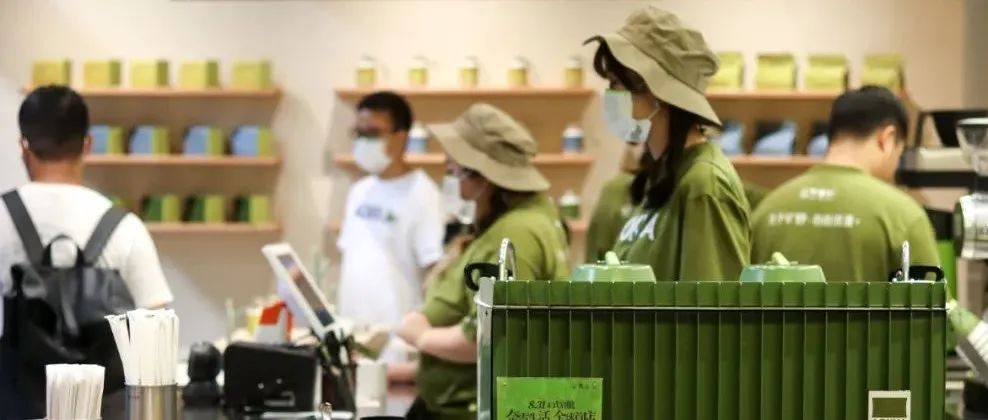 元杯咖啡還有瑰夏？！AOKKA咖啡工廠第一家門(mén)店落戶深圳