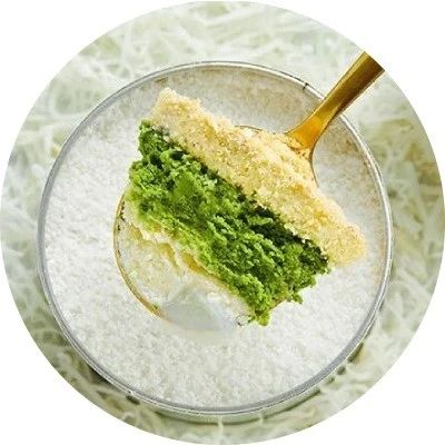 足足 層料！抹茶的終極美味，每勺都是驚喜，一口就沉淪！