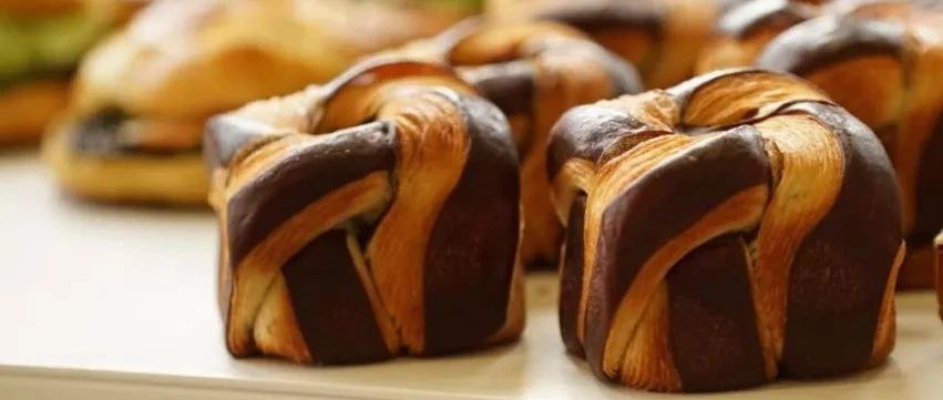 頂級面包師之間的交流，歐洲杯面包大賽美圖show