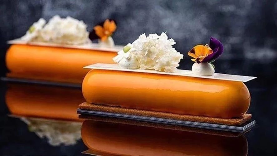 別人家都在這樣做西點(diǎn)？+款創(chuàng)意作品看國外大咖經(jīng)典造型+裝飾……