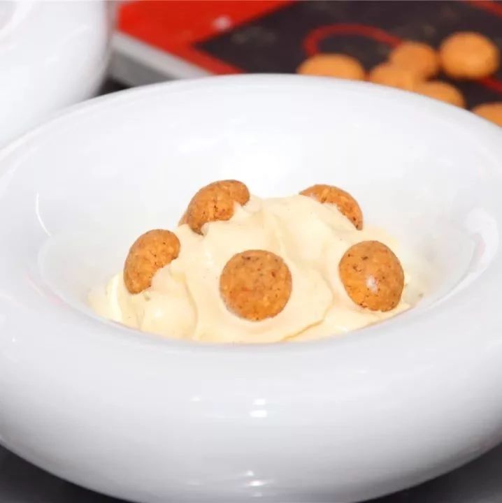 不止甜點(diǎn)和面包，原來酒漬櫻桃在米其林法餐里還能這樣用…