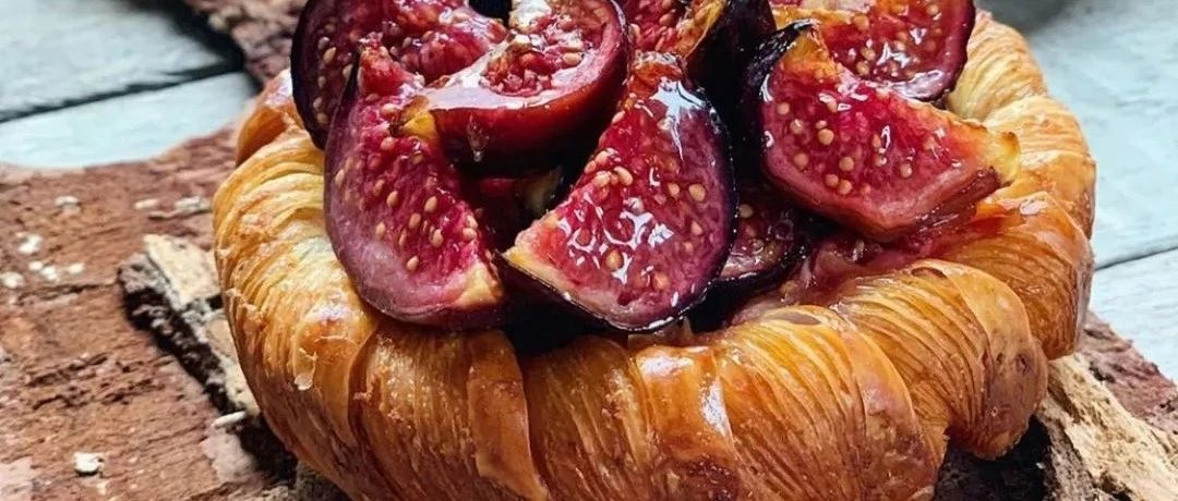 巴黎人氣主廚Yann Couvreur甜點(diǎn)店實(shí)拍：自然的食材和原木風(fēng)是怎樣搭配？