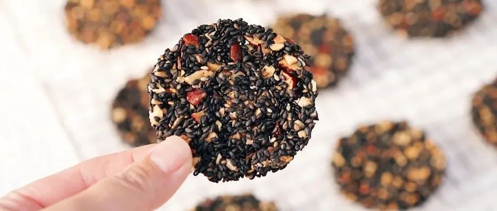 攪一攪拌一拌， 步做出網(wǎng)紅養(yǎng)生小零食，嘎嘣脆賊上癮
