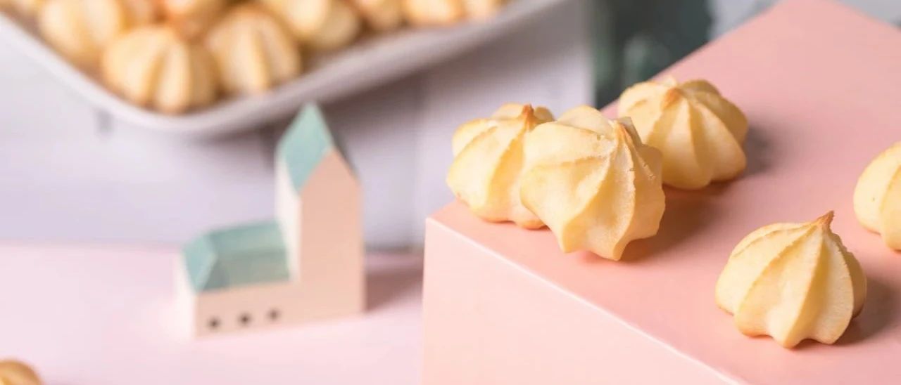 比泡芙要簡(jiǎn)單倍的麻薯，攪一攪烤一烤，一口一個(gè)！