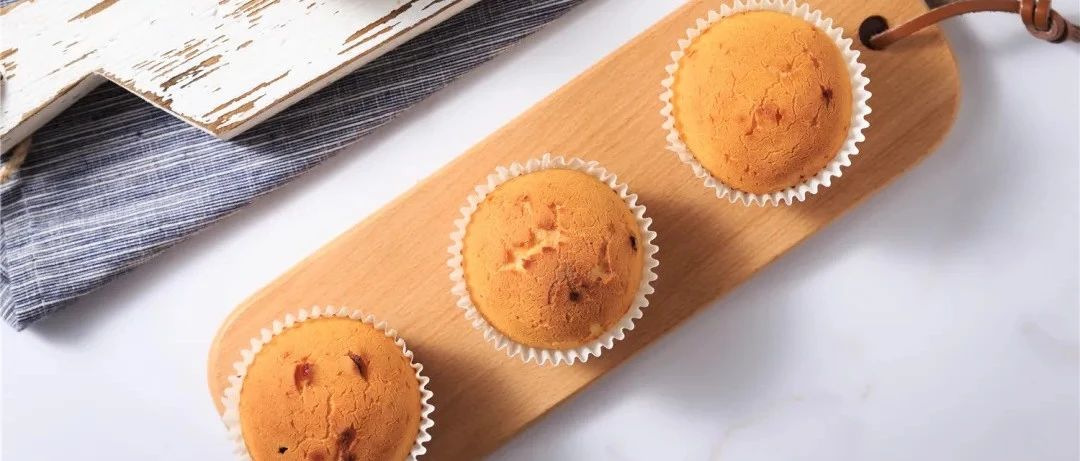 早餐這樣吃！酸奶加點它，拌一拌烤一烤！好吃到停不下來！