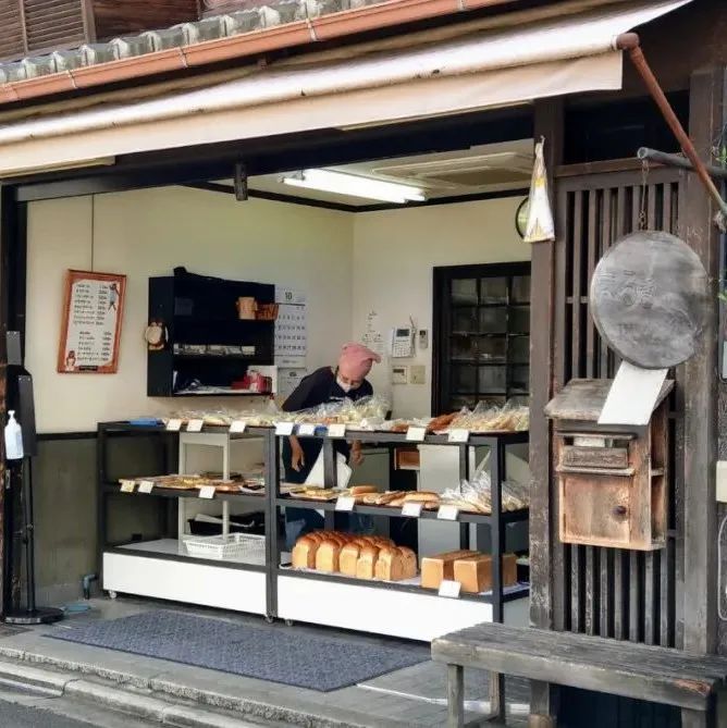 京都·丸木面包店   店內(nèi)實錄，日售上千個面包如何運作（已打包·可下載）